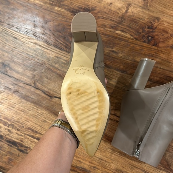 Marc Fisher Mlulani Pointed Toe Heeled Boot in Taupe Sz8.5 NWOB - Picture 9 of 13